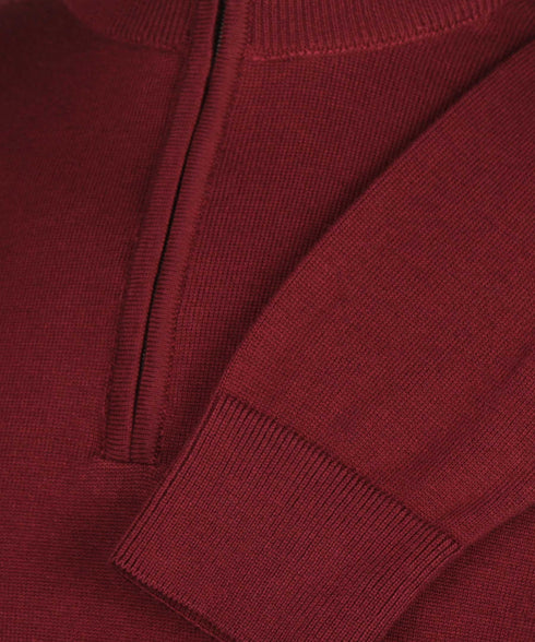 Bordeauxrode half-zip met geribde boorden